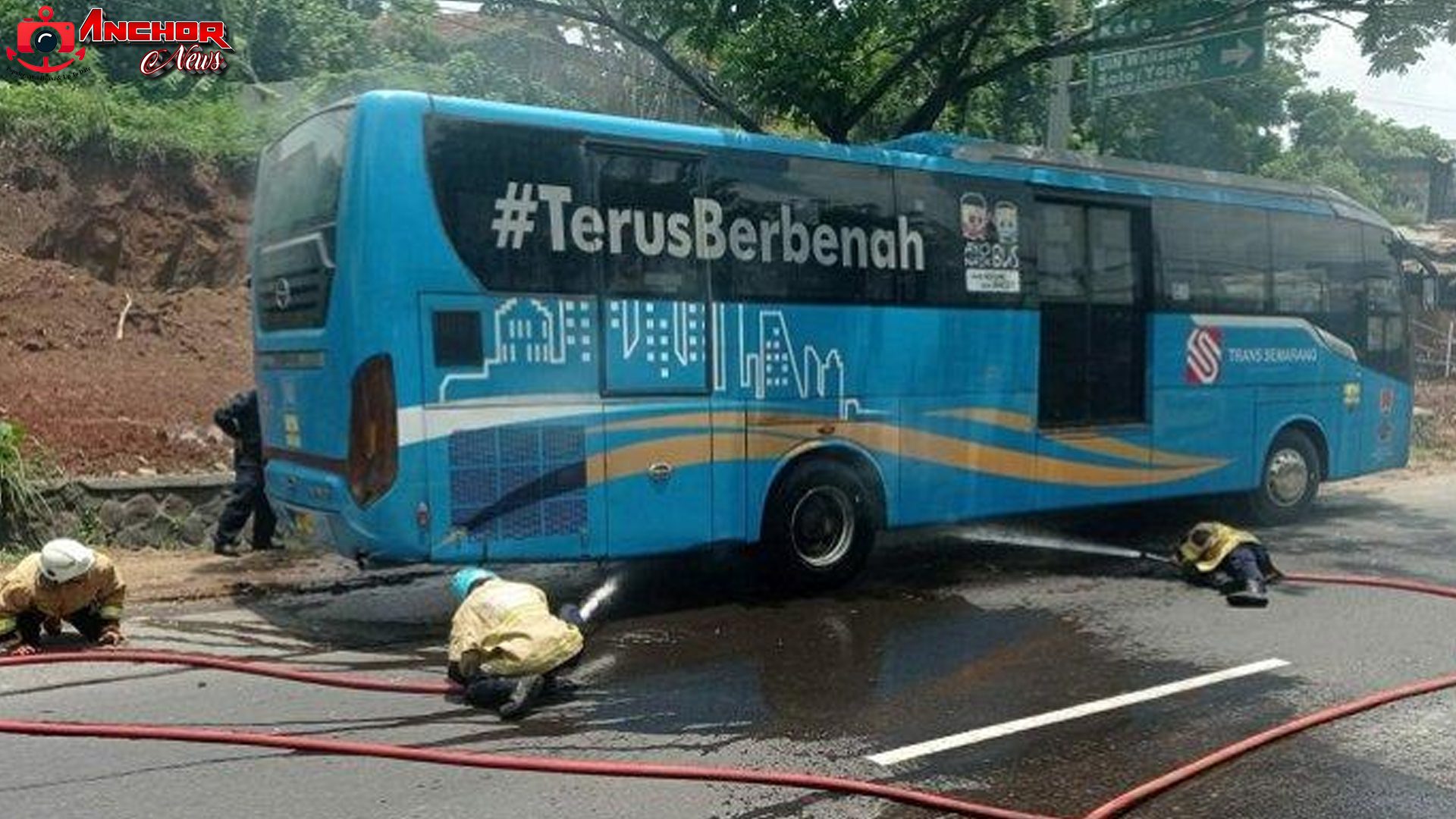 Asap Hitam dari Bus Trans Jateng Viral, Ini Penjelasan dari Dishub 2 Asap Hitam dari Bus Trans Jateng Viral, Ini Penjelasan dari Dishub