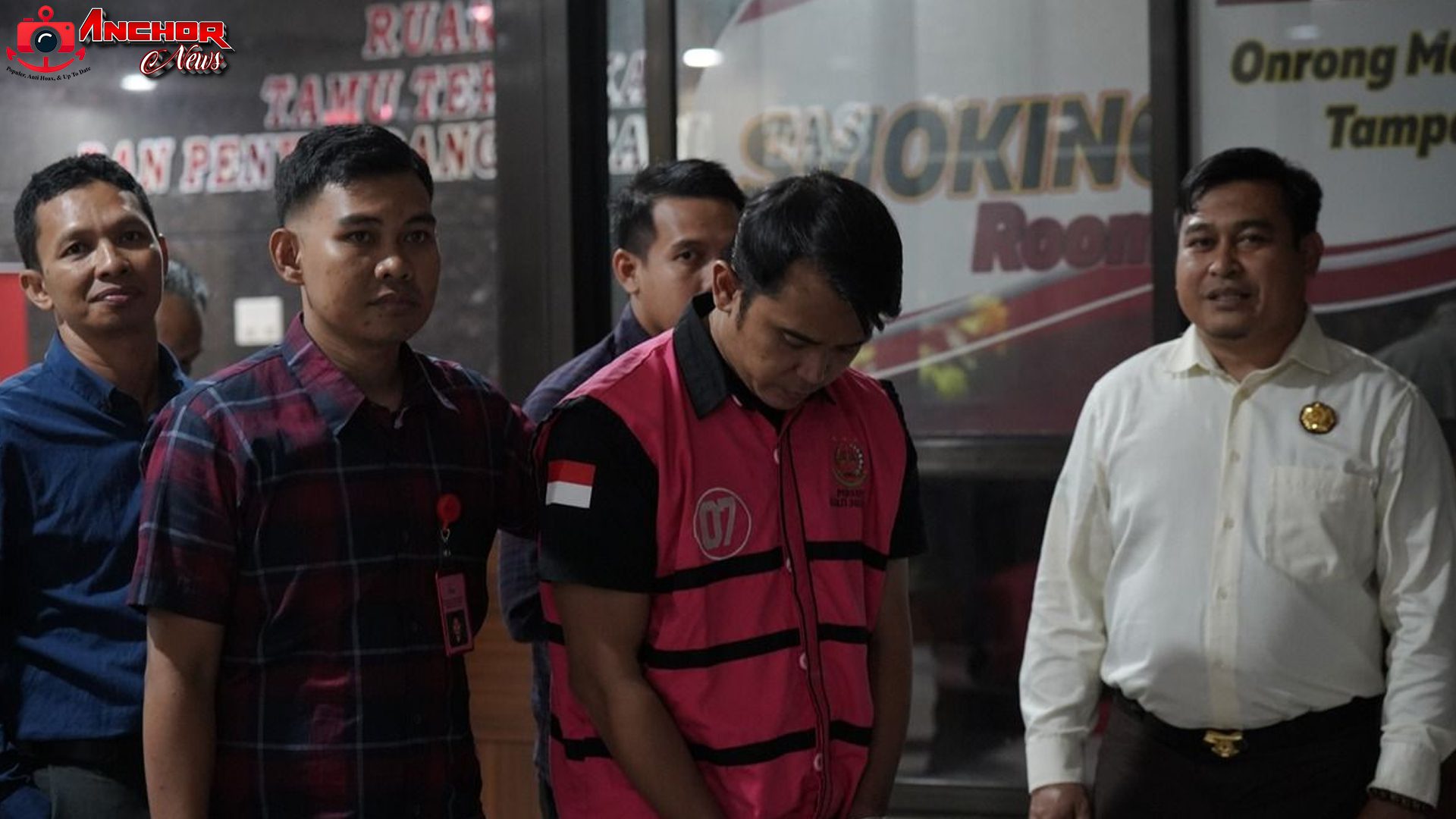 Korupsi Kredit Fiktif Rp 3,8 Miliar, Staf Bank BUMN Sulsel Ditahan