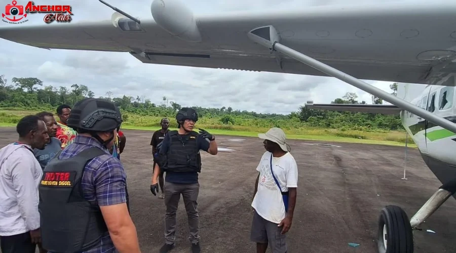 2 Terduga Pelaku Penembakan Pesawat Smart Air Papua Masih Diburu 1 2 Terduga Pelaku Penembakan Pesawat Smart Air Papua Masih Diburu